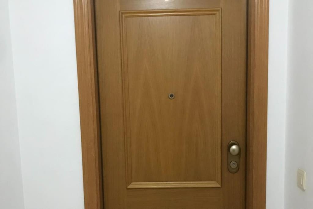 Apartamento Comodo Y Espacioso Con Parking Valencie Exteriér fotografie